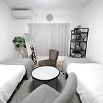 Close To Shinjuku!Twin Beds,Projector,Appliances!